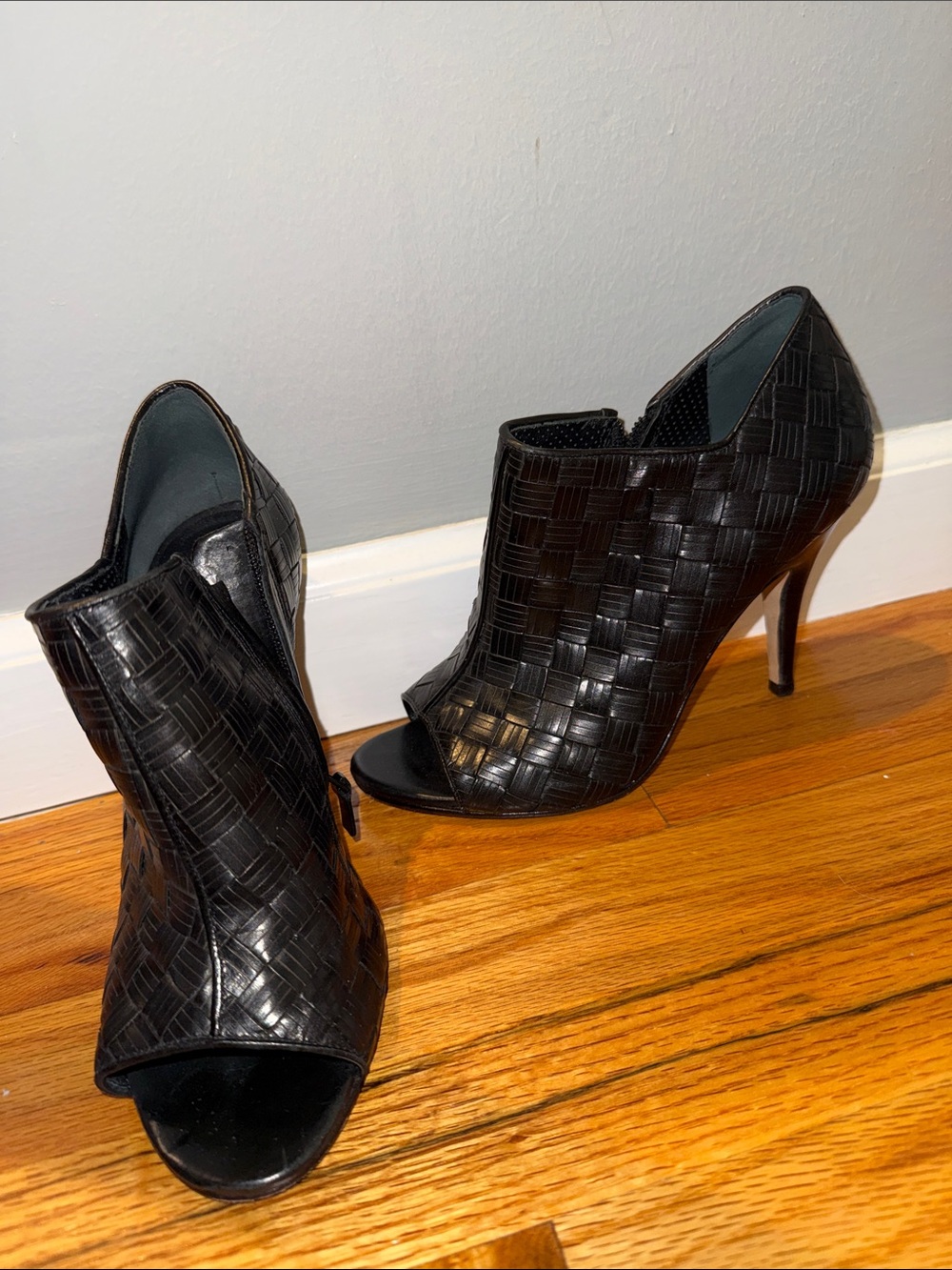Cole Haan Heels Size 7